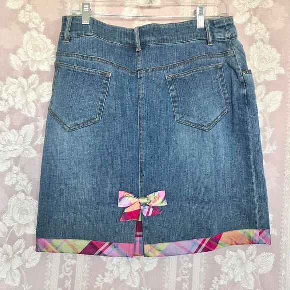 The Denim Tailor Women's Blue Denim Skirt with Pink Ribbon Trim - Picture 1 of 5